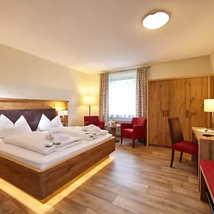 Aura-hotel Hotel Saulgrub